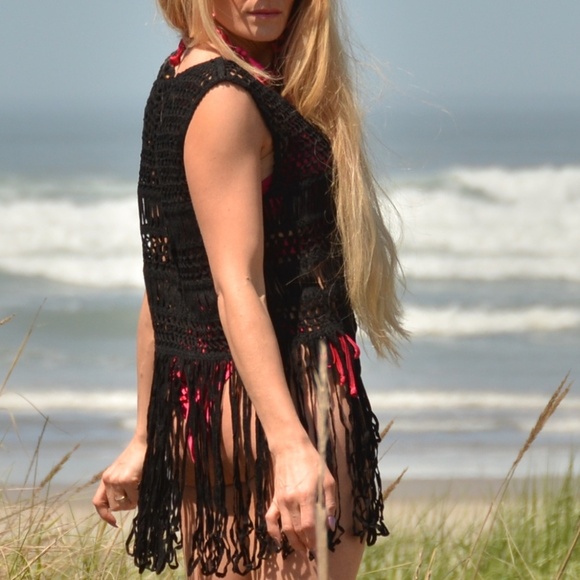 BLACK CROCHET TOP - Picture 3 of 5